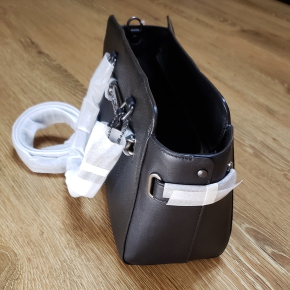 NWT COACH Carryall 25 Leather Satchel Crossbody - Picture 6 of 7